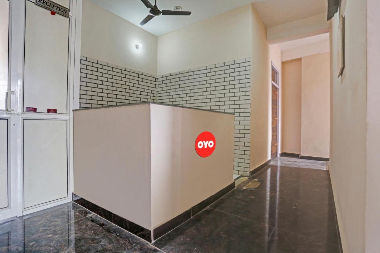 Hotel O Arya Residency غورغاون المظهر الخارجي الصورة
