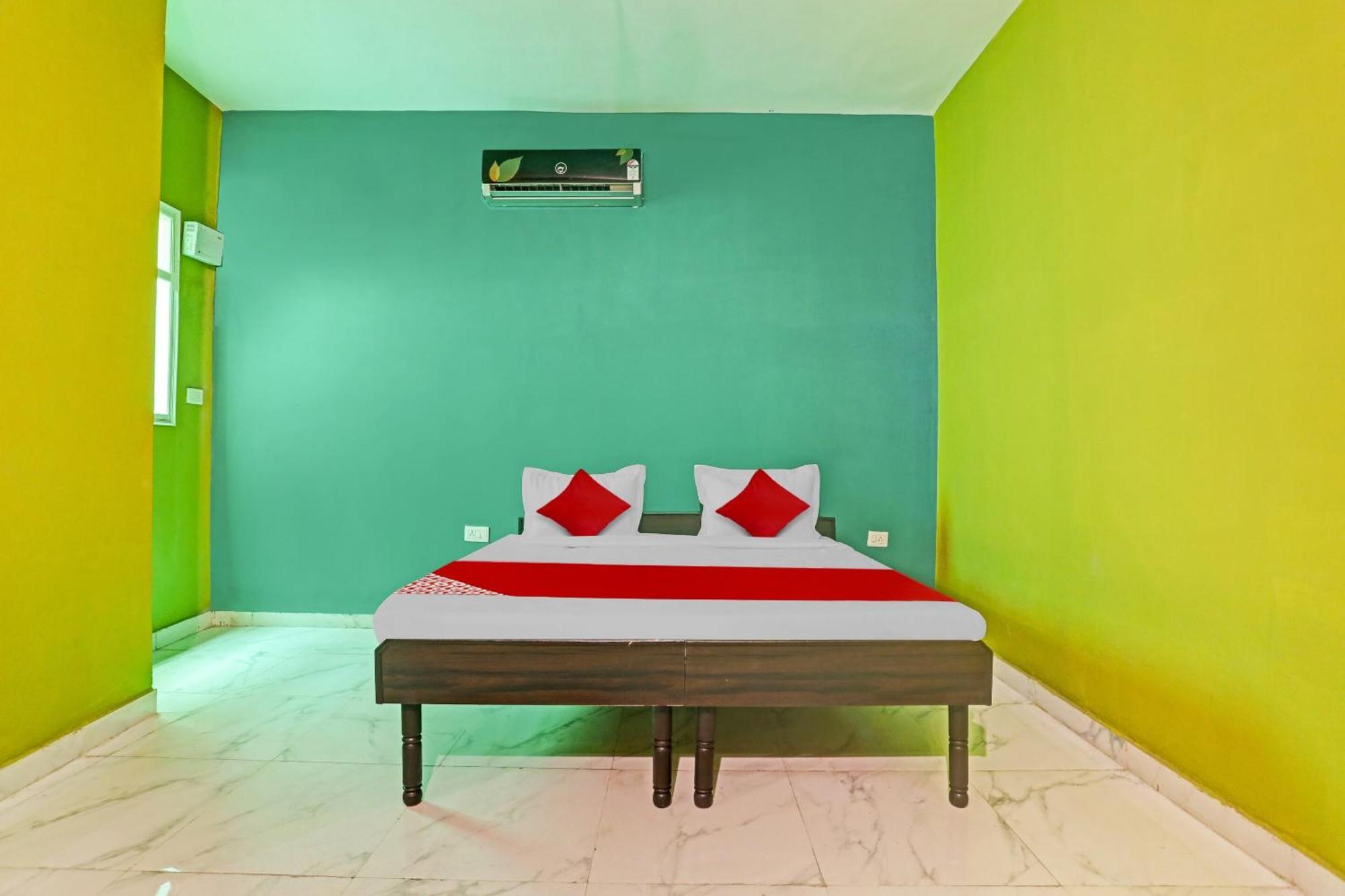Hotel O Arya Residency غورغاون المظهر الخارجي الصورة
