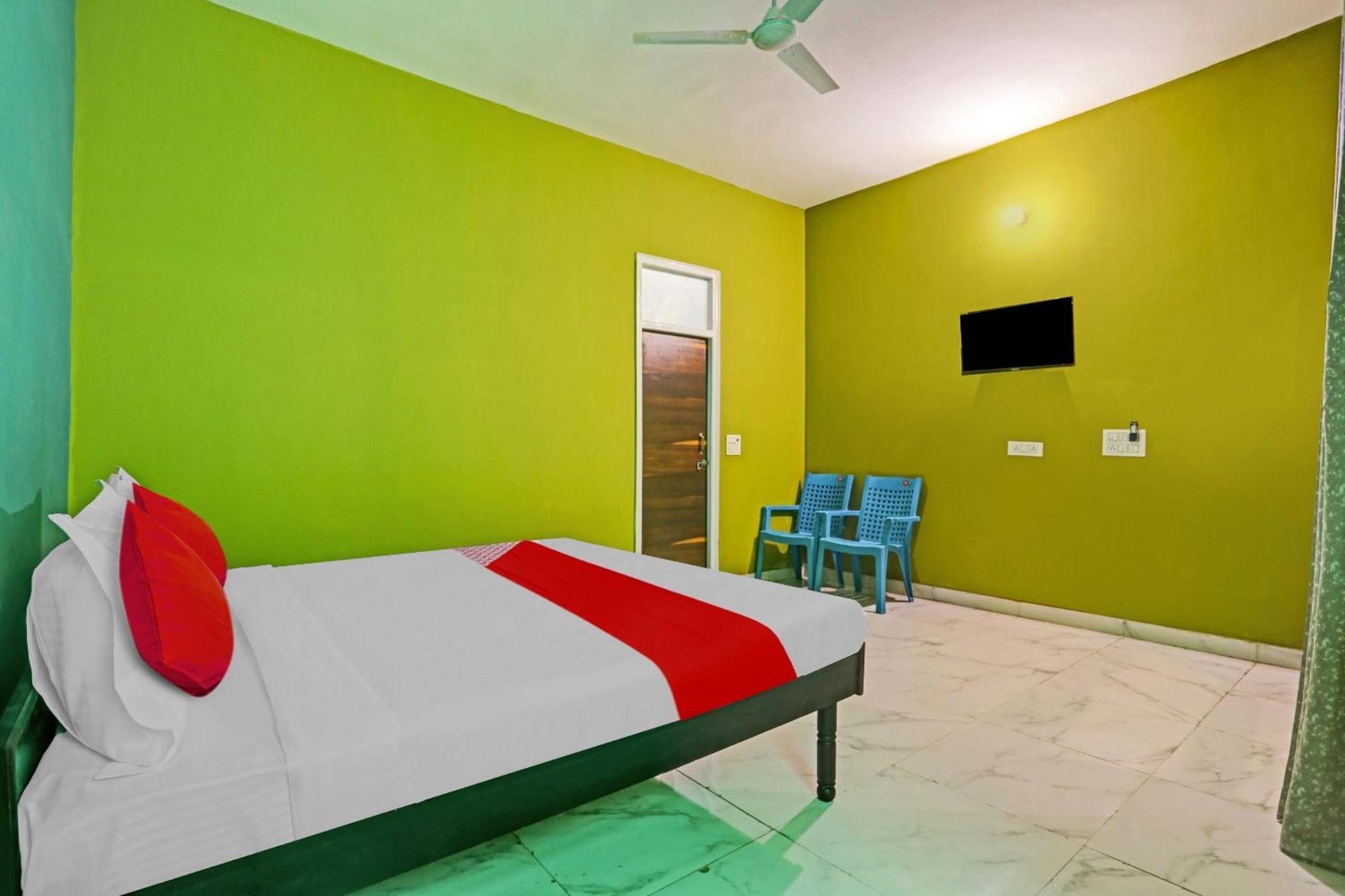 Hotel O Arya Residency غورغاون المظهر الخارجي الصورة